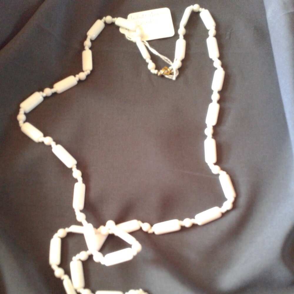 Vintage White Glass Necklace